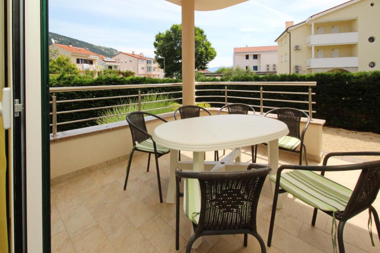 Apartments By The Sea Baska, Krk - 18845 Екстериор снимка