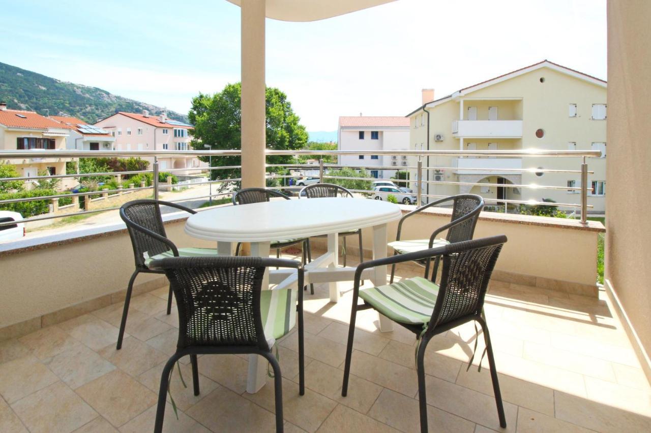 Apartments By The Sea Baska, Krk - 18845 Екстериор снимка